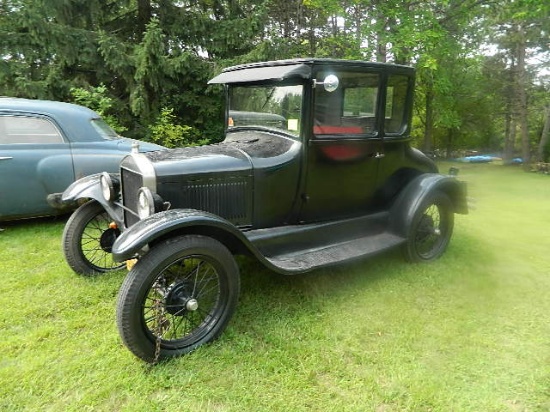 1926 Model T Coupe