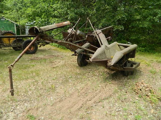 Old 1 Row Woods Brother Corn Picker