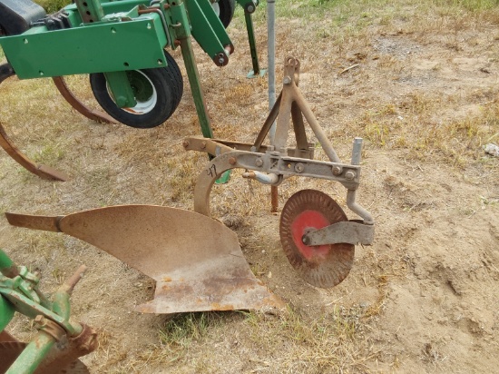 2 Bottom Plow w/Only 1 Bottom Attached