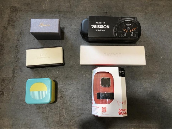 DESIGNER & SMART WATCHES
