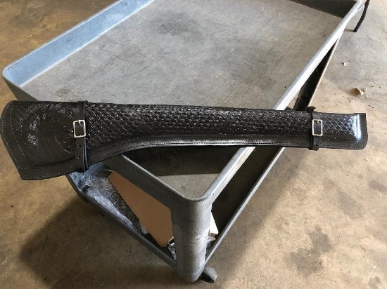 TOOLED LEATHER RIFLE SCABBARD W/ FLEECE LINING