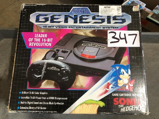 VINTAGE SEGA GENESIS GAME CONSOLE & ACCESSORIES