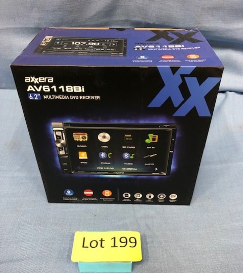AXXERA AV618BI Multimedia DVD Receiver