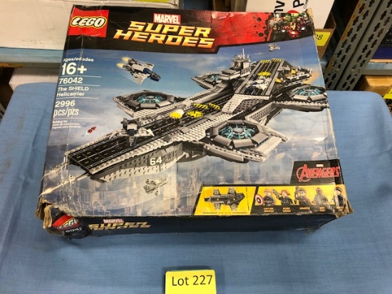 Lego 76042 Avengers "The Shield" Helicarrier
