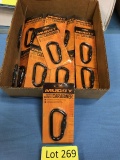 (28) Muddy Safety Harness Carabiner