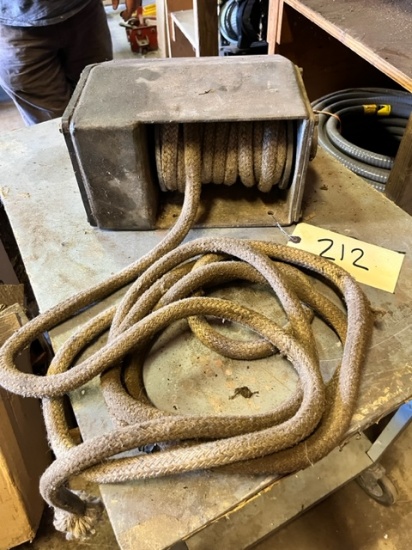 MARINE HYDRAULIC WINCH
