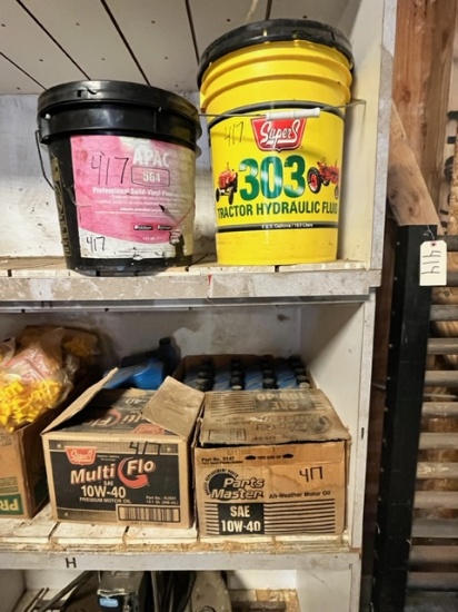 LOT OF MOTOR OIL AND HYDRAULIC OIL