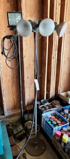 LOT OF LIGHTING