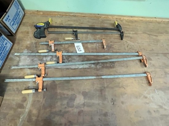 LOT OF MISCELLANEOUS CLAMPS
