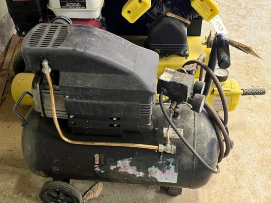 PRO X AIR COMPRESSOR - 11 GALLON