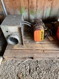 PALLET WITH WRIGHT WAY ELECTRIC HOIST