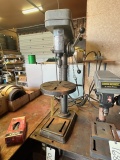 CHICAGO POWER TOOL 12 SPEED DRILL PRESS