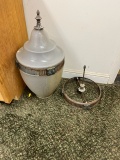 ANTIQUE LANTERN STYLE LIGHT FIXTURE