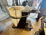 FLUID PUMPING STATION - INCLUDES PUMP - DRUM - HOSE - NOZZLE