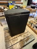 ELECTRONICS CABNET WITH TOA DUAL EQUALIZER AND TOA MIXER POWER AMPLIFIER