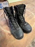 UNUSED PAIR OF INTERCEPTR WORK BOOTS - MENS SIZE 13