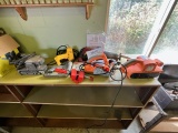LOT OF MISCELLANEOUS POWER TOOLS