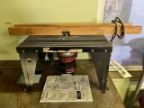 ROUTER TABLE WITH CRAFTSMAN ROUTER