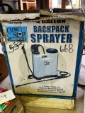 USED 4 GALLON BACKPACK SPRAYER