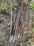 SMALL LOT OF 5 FT T-POSTS (APPROXIMATELY 21)