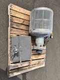Pallet with Clearwater Screen model CW 200
