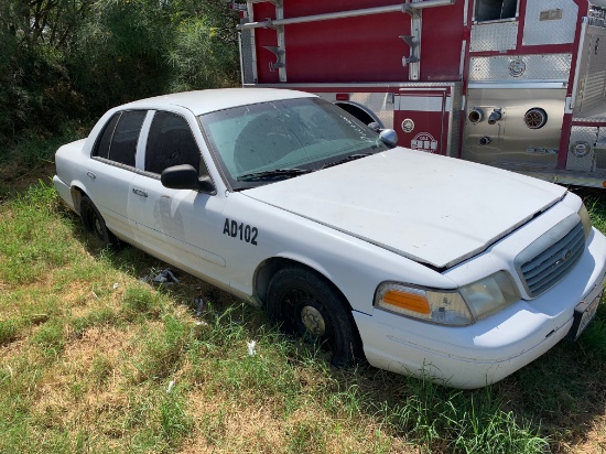 2002 Ford Crown Victoria