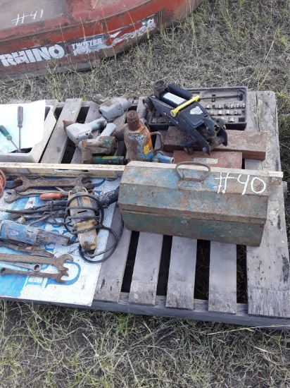 Pallet with Tools