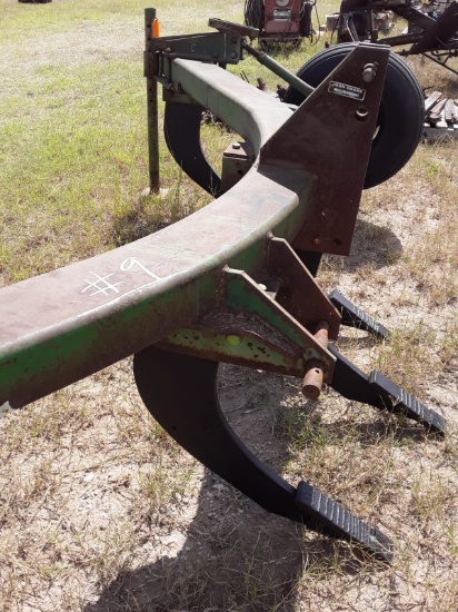 5 Shank JD 900 Ripper, Srl# 015798-A