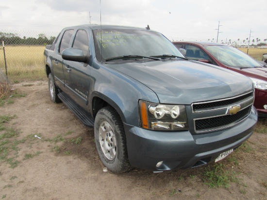 2008 Chevy Avalanche Blue