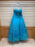 ? Q270 Turquoise Dress, Size 8