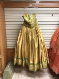 US Gold Dress, Size ?