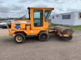 2005 ROSCO CHALLENGER II STREET SWEEPER WITH JOHN DEERE DIESEL ENGINE