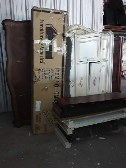 Group of Dressers (Parts)