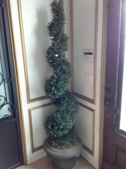 Decorative Plant (84" Tall)