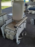 Winco Stretch Chair, Model# S-300, Chair/Lateral Transfer Aid