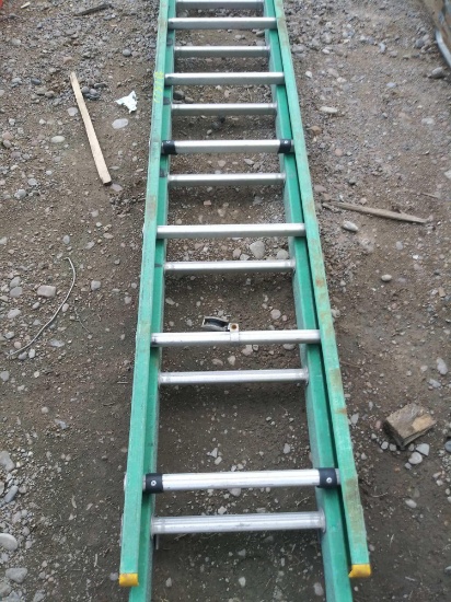Fiberglass Ladder Extension (Green), (Pallet# 6-T)