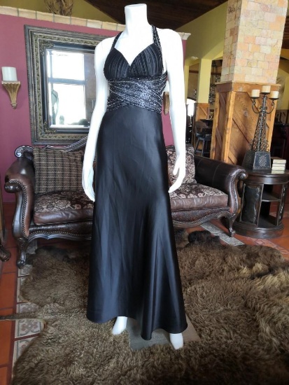 NIGHT DRESS. BRAND LENOVIA. SIZE S. PRICE $235