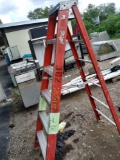 Louisville Fiberglass Ladder