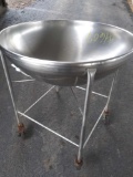 Stainless Steel Dish With Rolling Stand