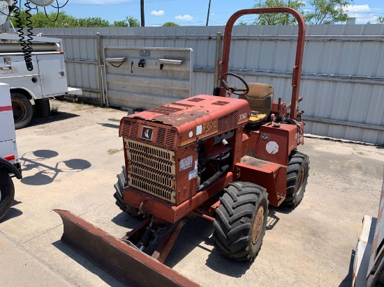 Ditch Witch 3700 Trencher