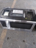 LG Microwave *MISSING PARTS*