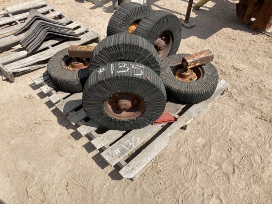 Pallet w/Shredder Tires