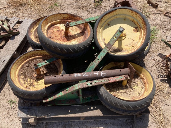 Pallet w/Planter Wheels