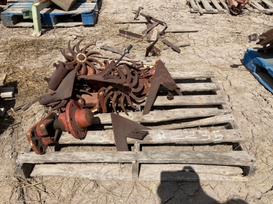 Pallet w/Rolling Cultivator Parts
