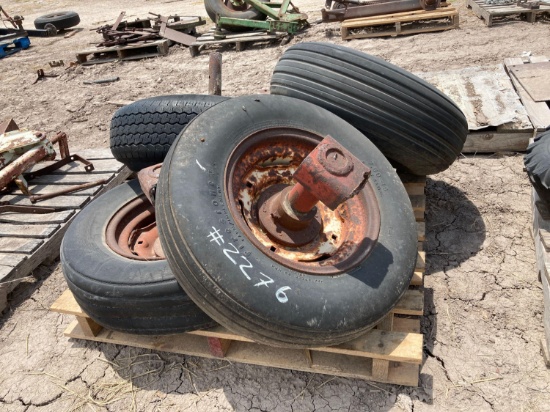 Pallet w/4-Implement Tires