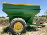 John Deere Grain Cart