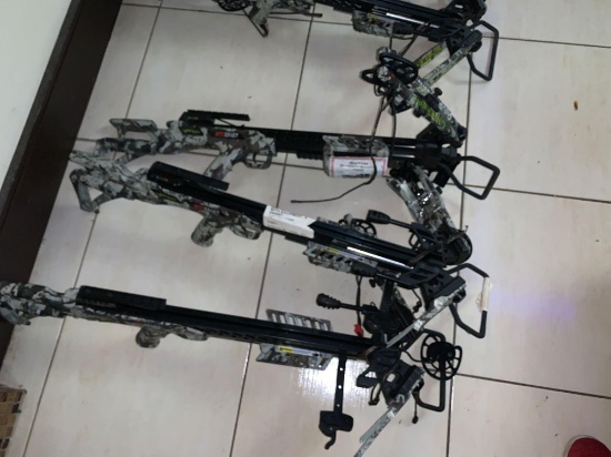 Group of Incomplete Crossbows (Ripper 415) (3)