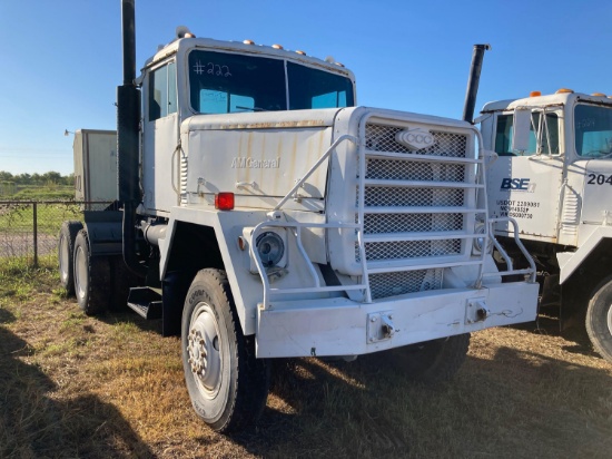 Year:2010, Rebuilt:2015 Winch Truck-Semi-Tractor , VIN #0T58146610823 Mileage: 115 Make: AM General,