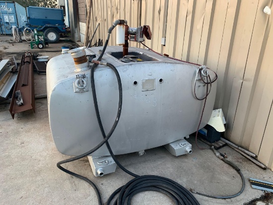 Metal Liquid Storage 500 Gal