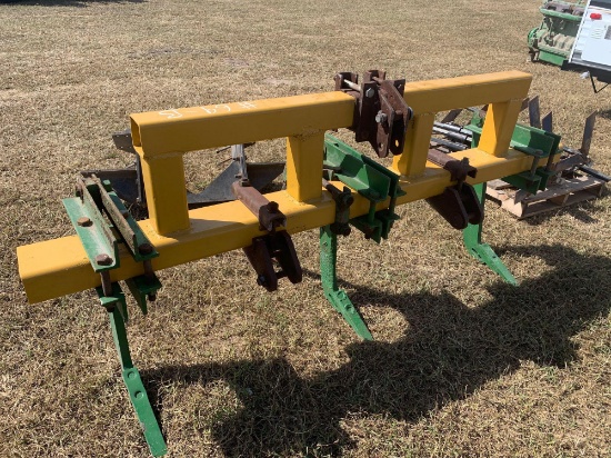 3-Row Chisel/Subsoiler